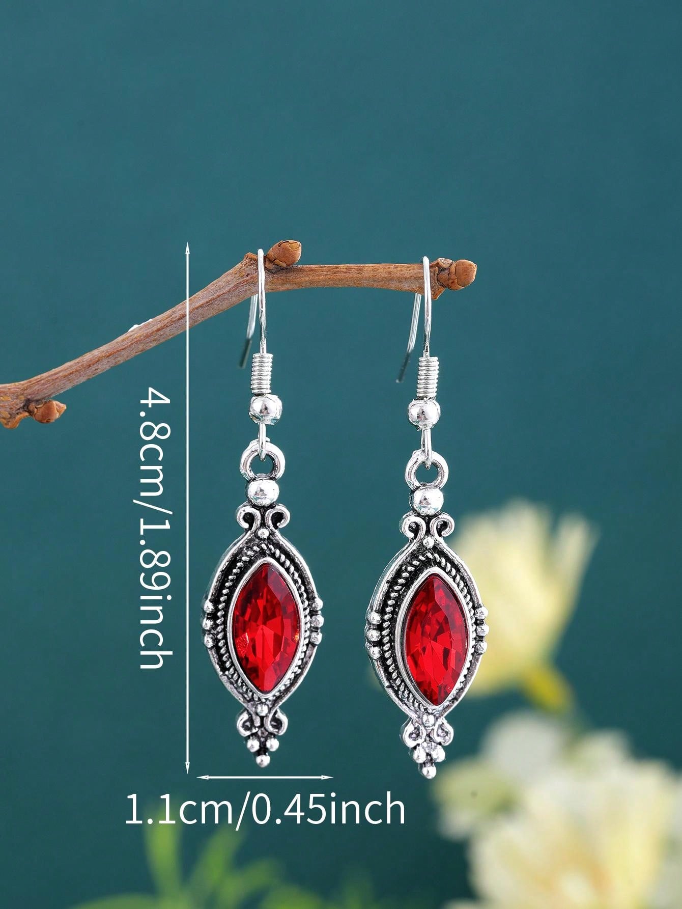 Pendientes con colgante de vidrio en forma de rombo con incrustaciones de rubí y diamantes de imitación, diseño elegante y minimalista adecuado para uso diario y fiestas