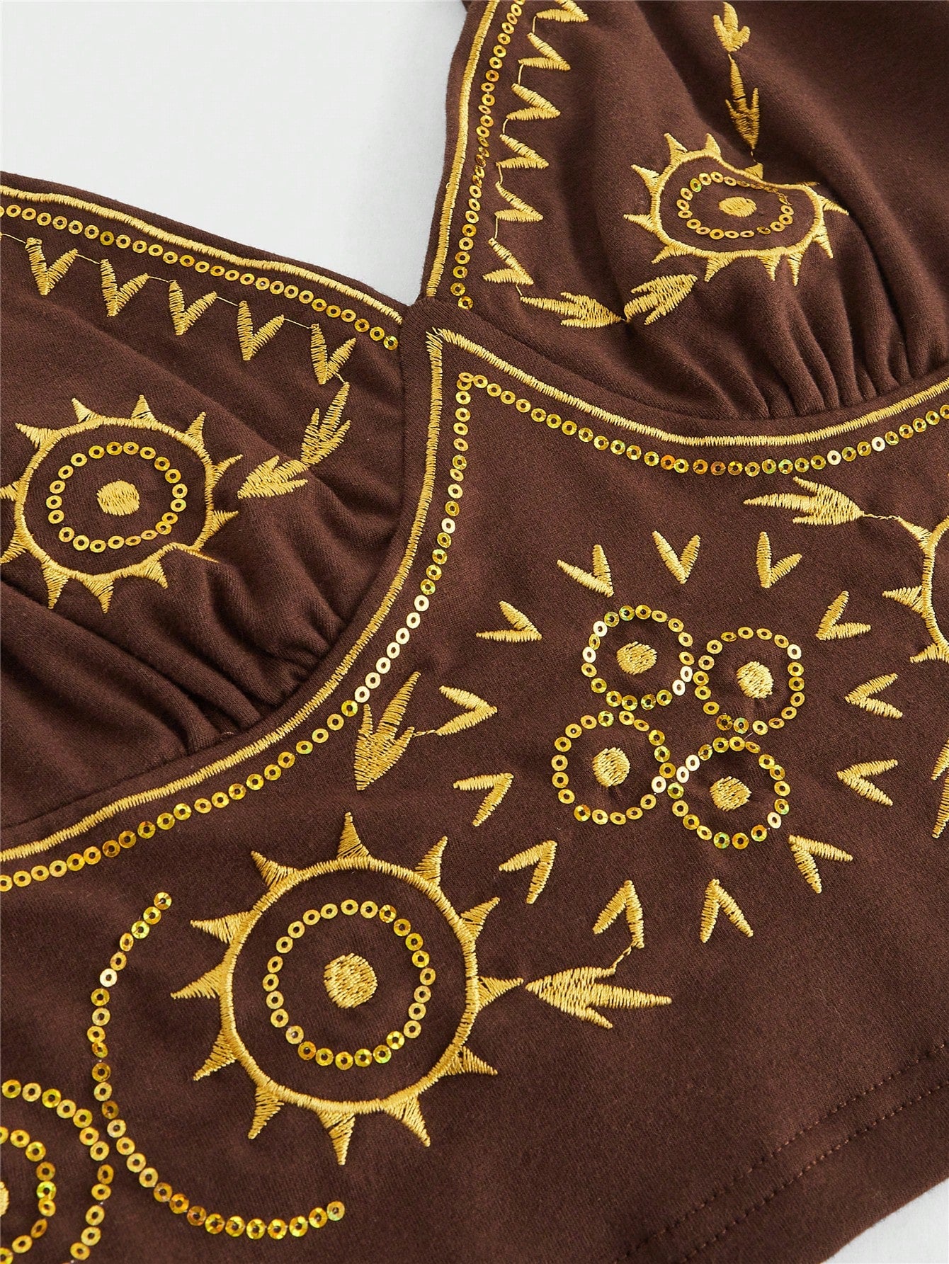 ROMWE Hippie Camiseta sin mangas vintage con efecto desgastado, bordado y cuentas, estilo hippie para mujer