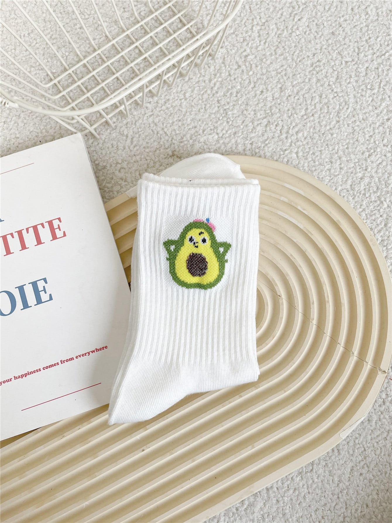 1 par de calcetines medianos impresos para mujer, versátiles para todas las estaciones
