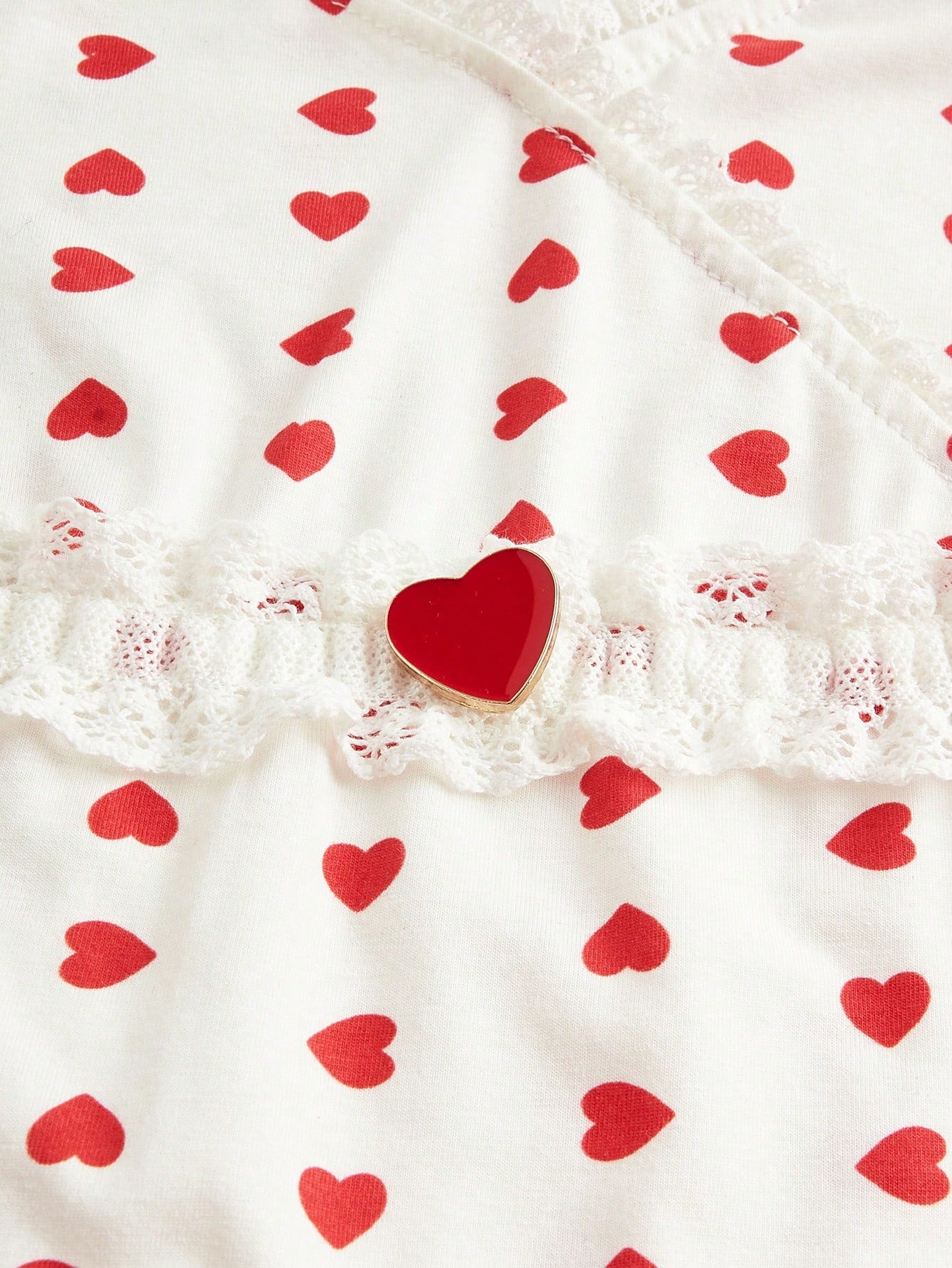 ROMWE Kawaii Camiseta Con Estampado De Corazón Y Ribete De Encaje