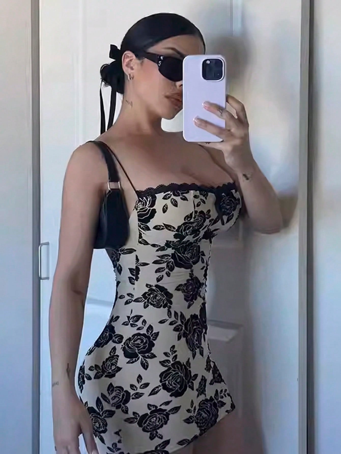 INAWLY Vestido camisero de mini ajustado con estampado floral y encaje en contraste, verano