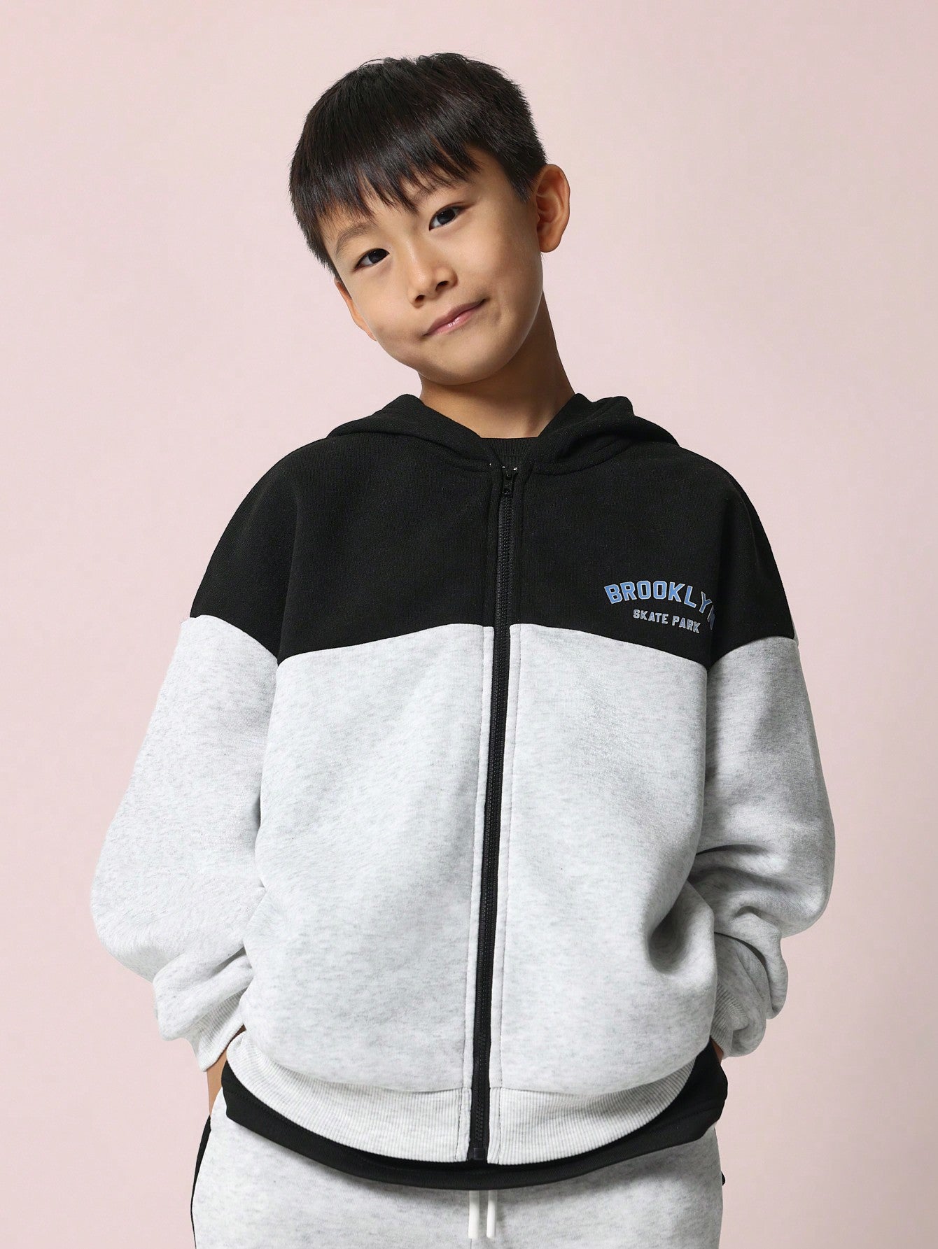 Conjunto de 2 piezas para niño preadolescente con sudadera con capucha con bloques de color cómoda y cremallera y pantalón de chándal de corte holgado