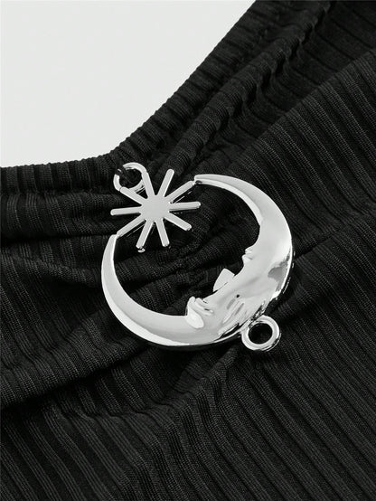 ROMWE Goth Top Gótico Sexy De Manga Acampanada Con Hombros Descubiertos Y Ribete De Encaje Para Mujer Con Adornos Metálicos De Estrella Y Luna