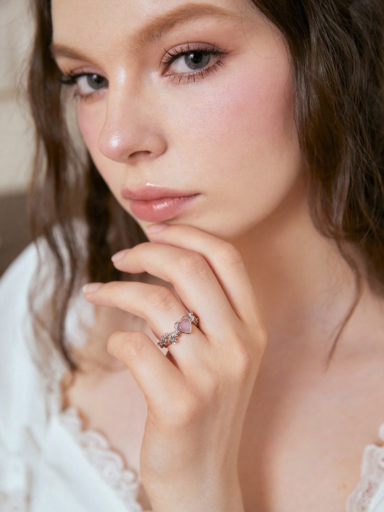 ROMWE Kawaii 1 pieza Anillo abierto moda hierro de aleación con adorno de corazón para mujeres para decoración diaria