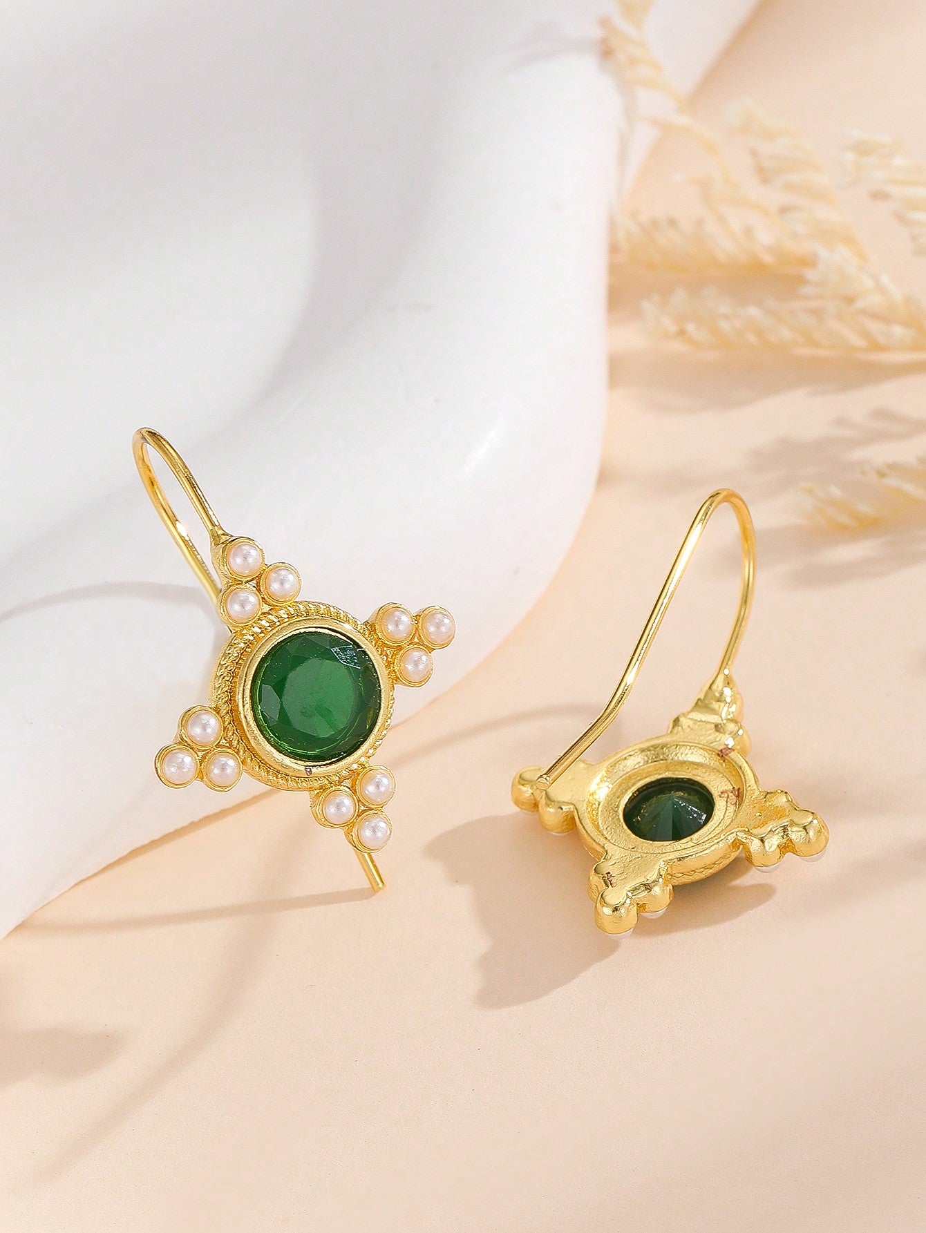1 par de pendientes con diseño glamoroso y brillante en estilo bohemio, ideales para uso diario de las mujeres