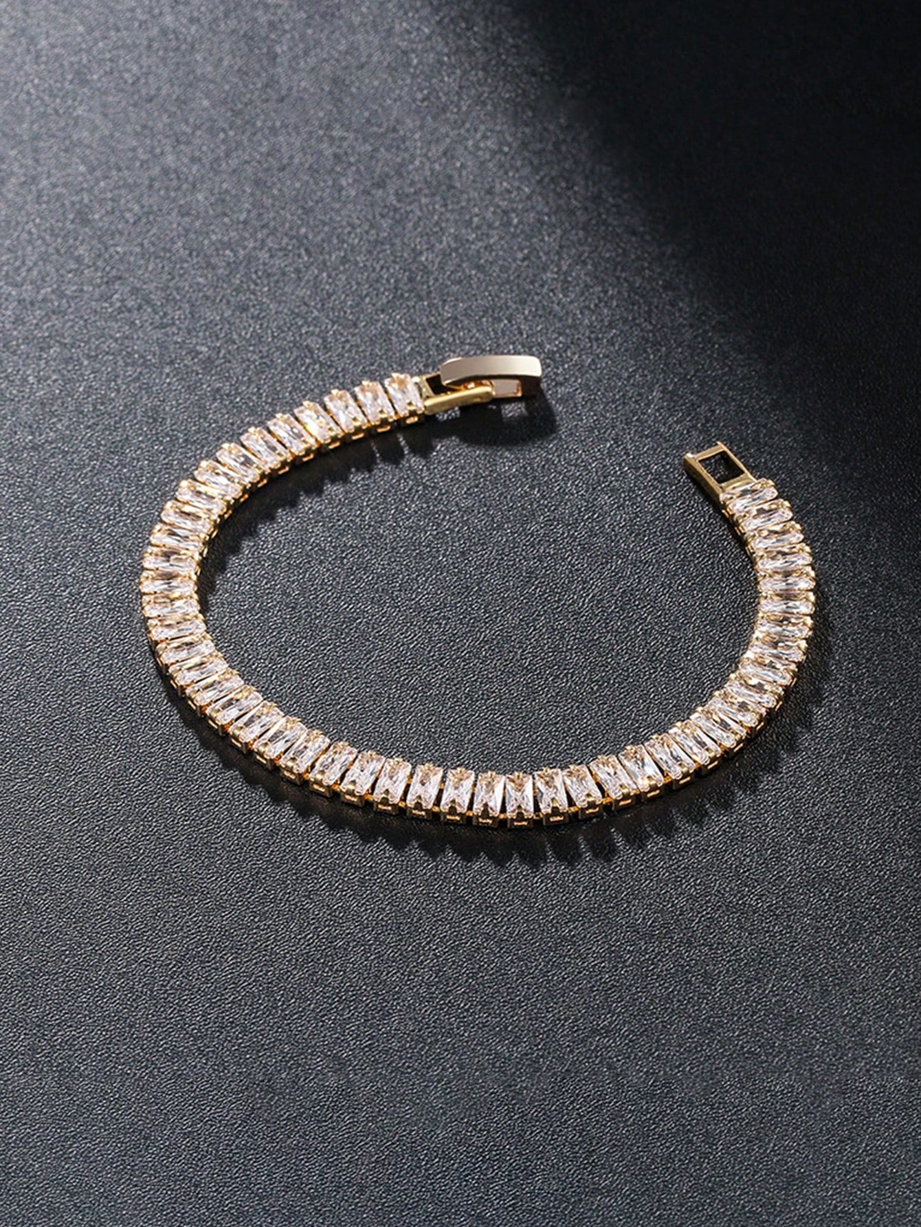 1 pieza Pulsera atractivo zirconia cúbica adorno para mujeres para decoración diaria