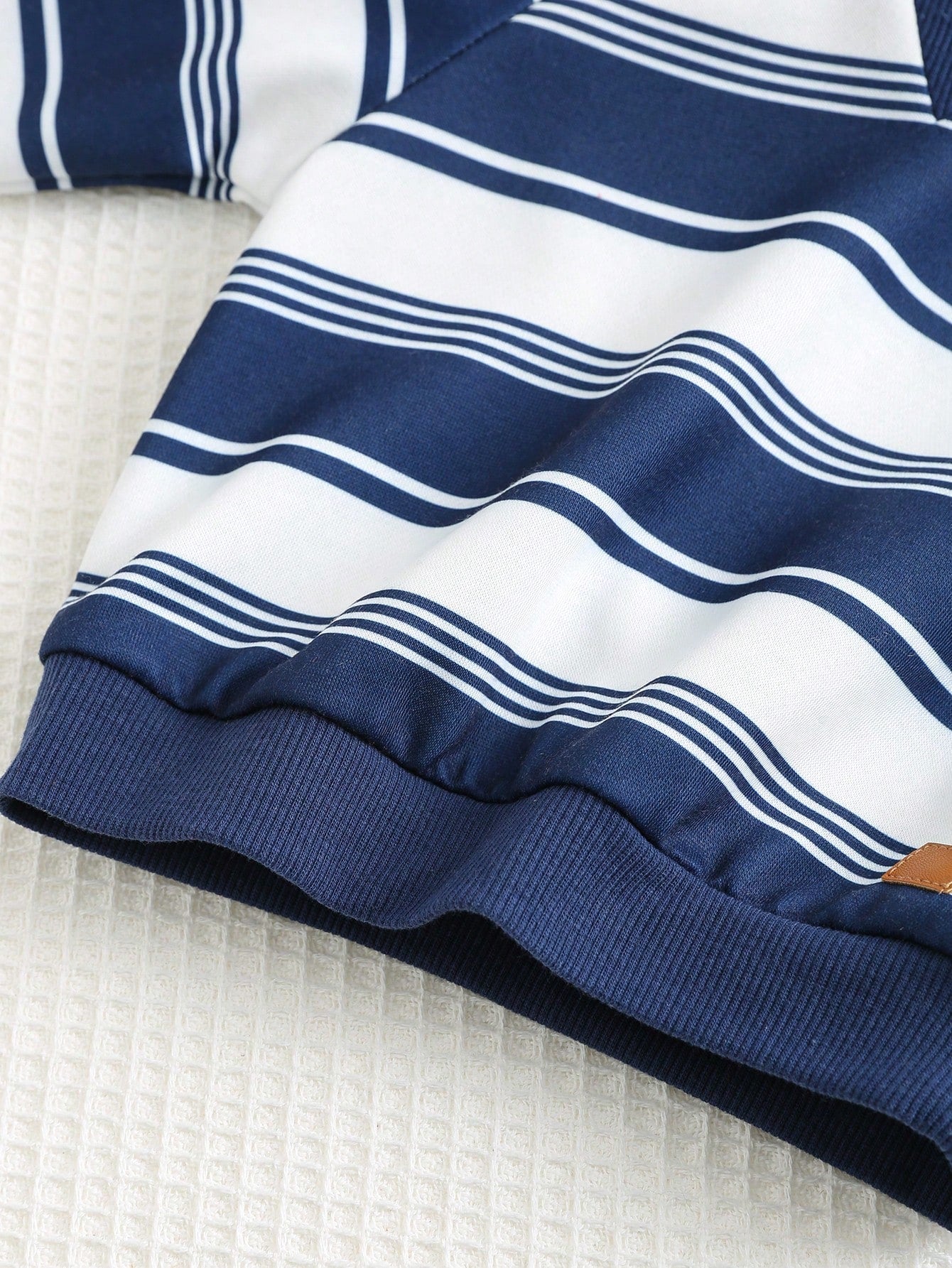 Cozy Pixies 2 piezas Conjunto de parte superior de manga larga de cuello redondo a rayas y pantalón con puños elásticos para bebé niño, ropa para bebé niño