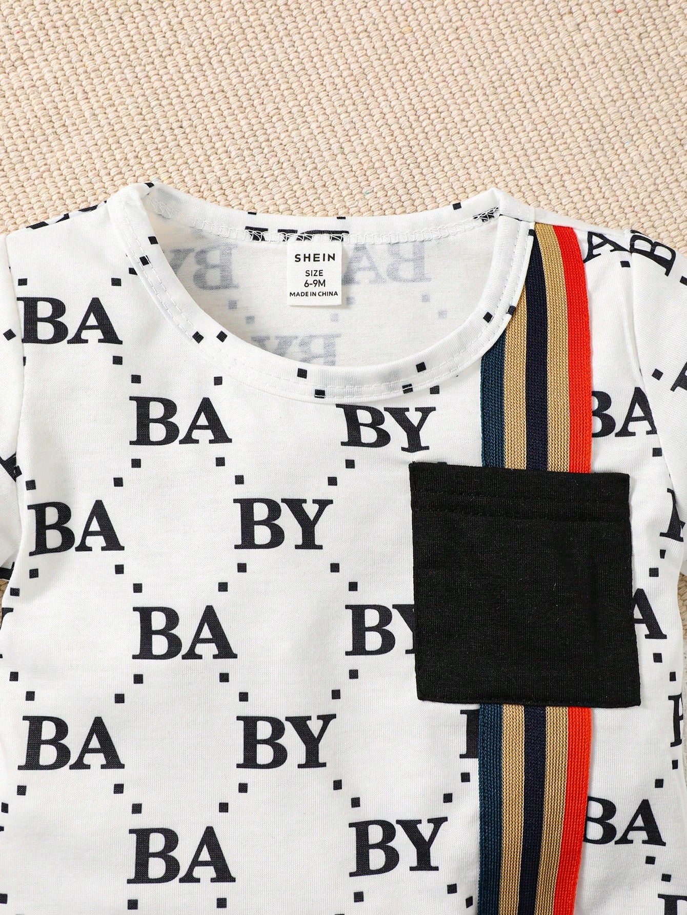 Bebé niño Conjunto shorts con camiseta con estampado de rayas y letra