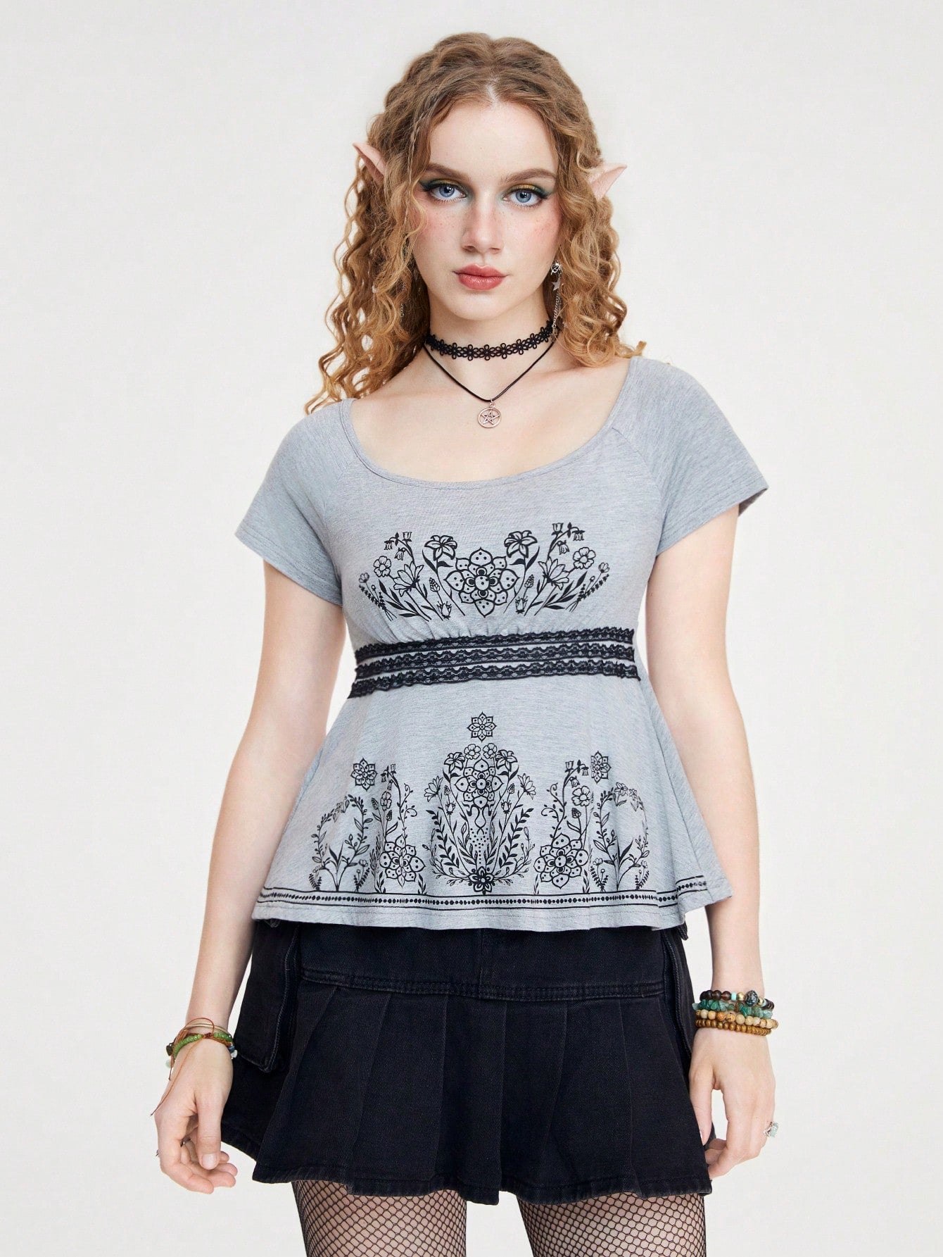 ROMWE Fairycore Camiseta Ajustada Con Encaje De Cintura Baja Sexy Para Mujeres Con Detalles De Flor, Estrás Y Hojas De Plantas