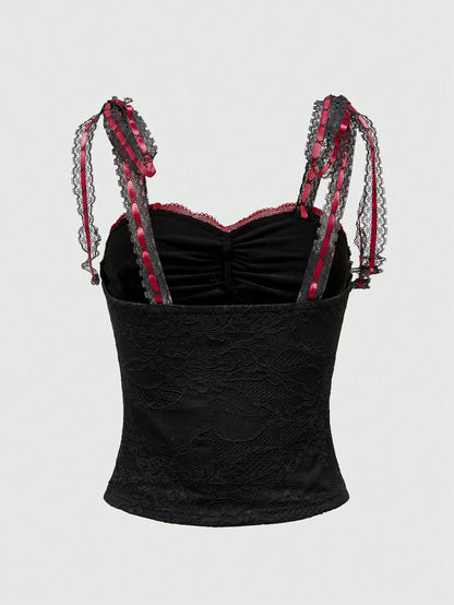 ROMWE Goth Top de encaje con cordones, decorado con una cruz gótica y flor en el pecho, para mujer, ideal para Navidad