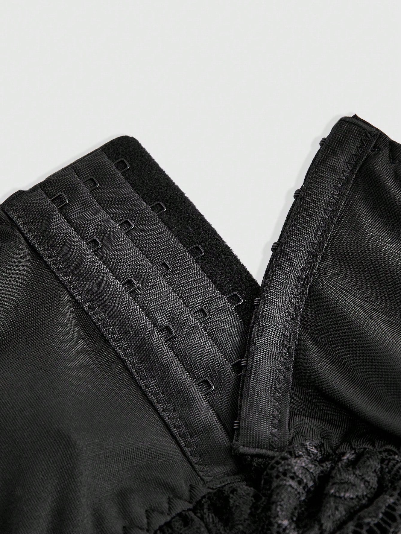 ROMWE Goth Top De Cuello Halter Para Mujer Con Diseño Sexy De Serpiente, Flores Y Encajes Para Vacaciones