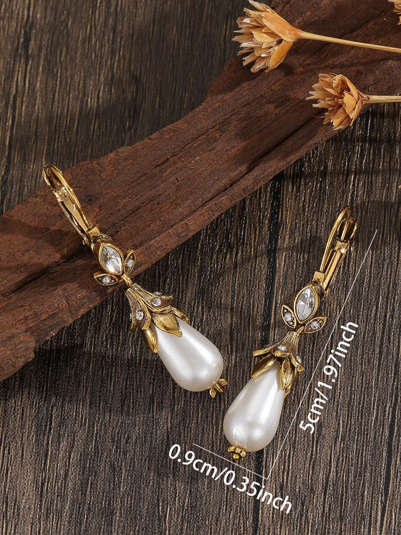 1 par de pendientes de estilo bohemio, de diseño de nicho retro y creativo, adecuados para el uso diario de las mujeres