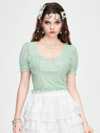 ROMWE Fairycore Blusa para mujer con cuello cuadrado, manga acampanada con vuelo y bordado de conchas y abalorios