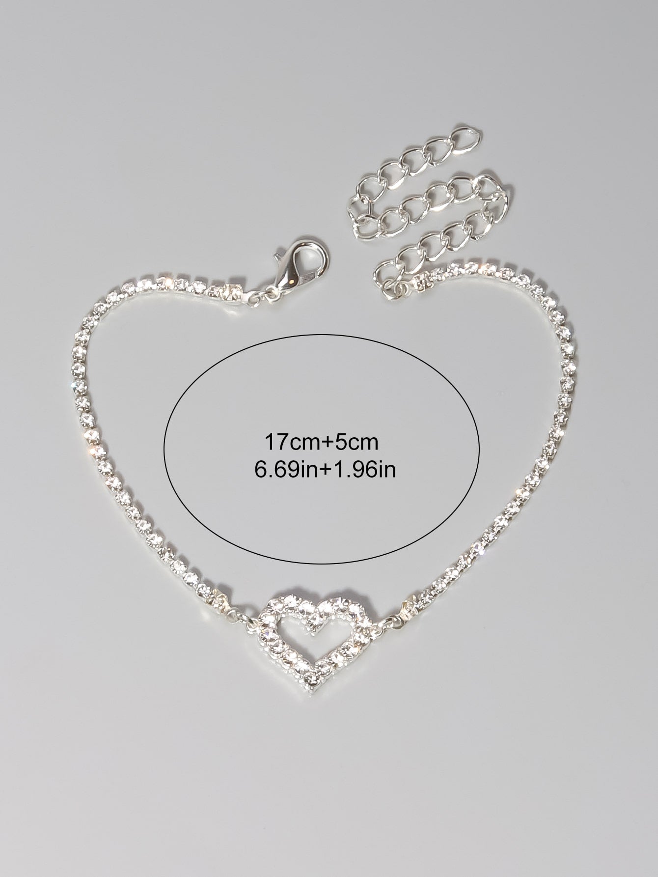 Pulsera temática del Día de San Valentín Corazón hueco lleno de diamantes de imitación brillantes Pulsera de cadena ajustable para su ser querido