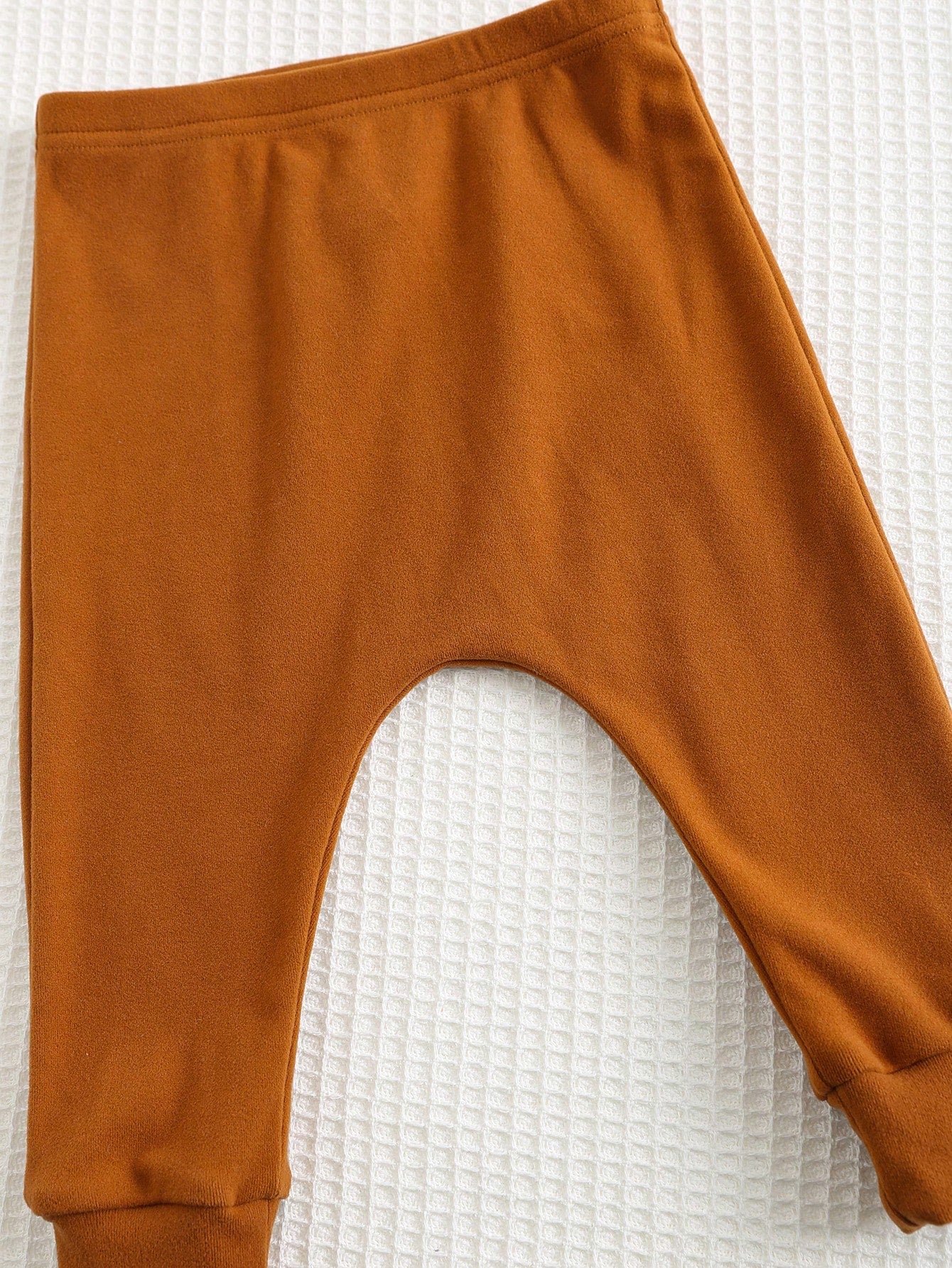 Cozy Pixies 2 piezas Conjunto de parte superior de manga larga de cuello redondo a rayas y pantalón con puños elásticos para bebé niño, ropa para bebé niño