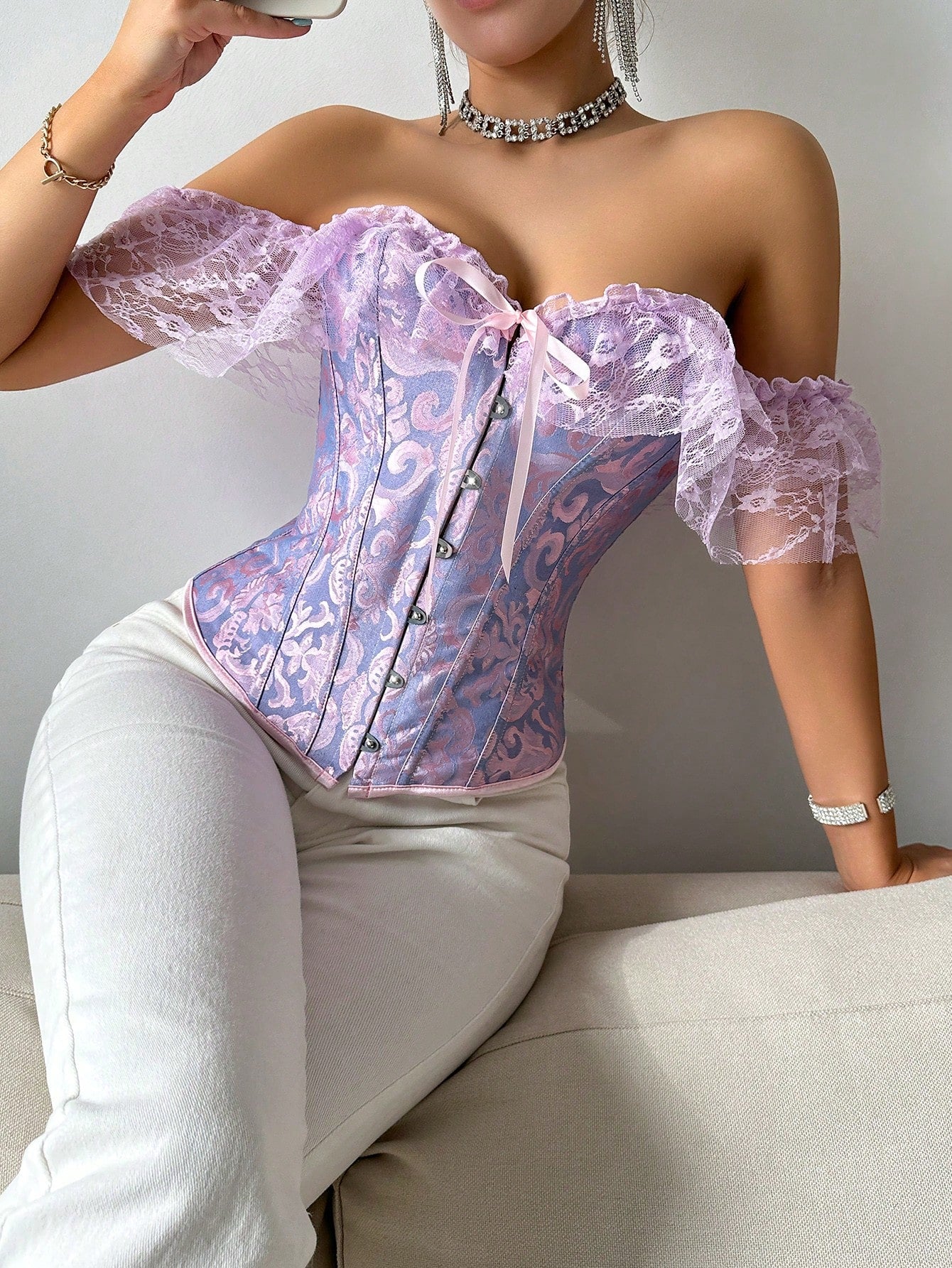 Parte Superior Del Cuerpo Cruzado Con Encaje De Jacquard Y Patchwork Ajustado