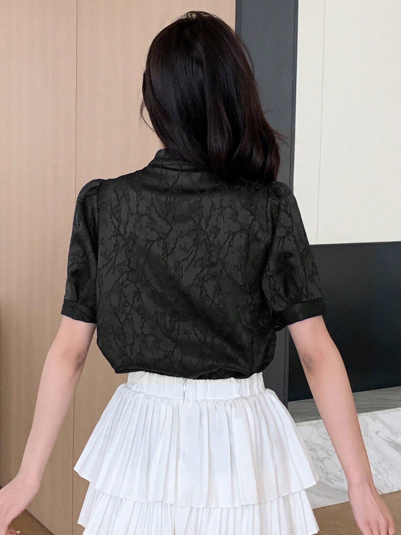 Dazy Star Camisa de manga corta de cuello alto de Jacquard unicolor para mujer para el verano