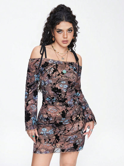 ROMWE Fairycore Vestido de malla con hombros descubiertos y mangas con volantes con diseño floral