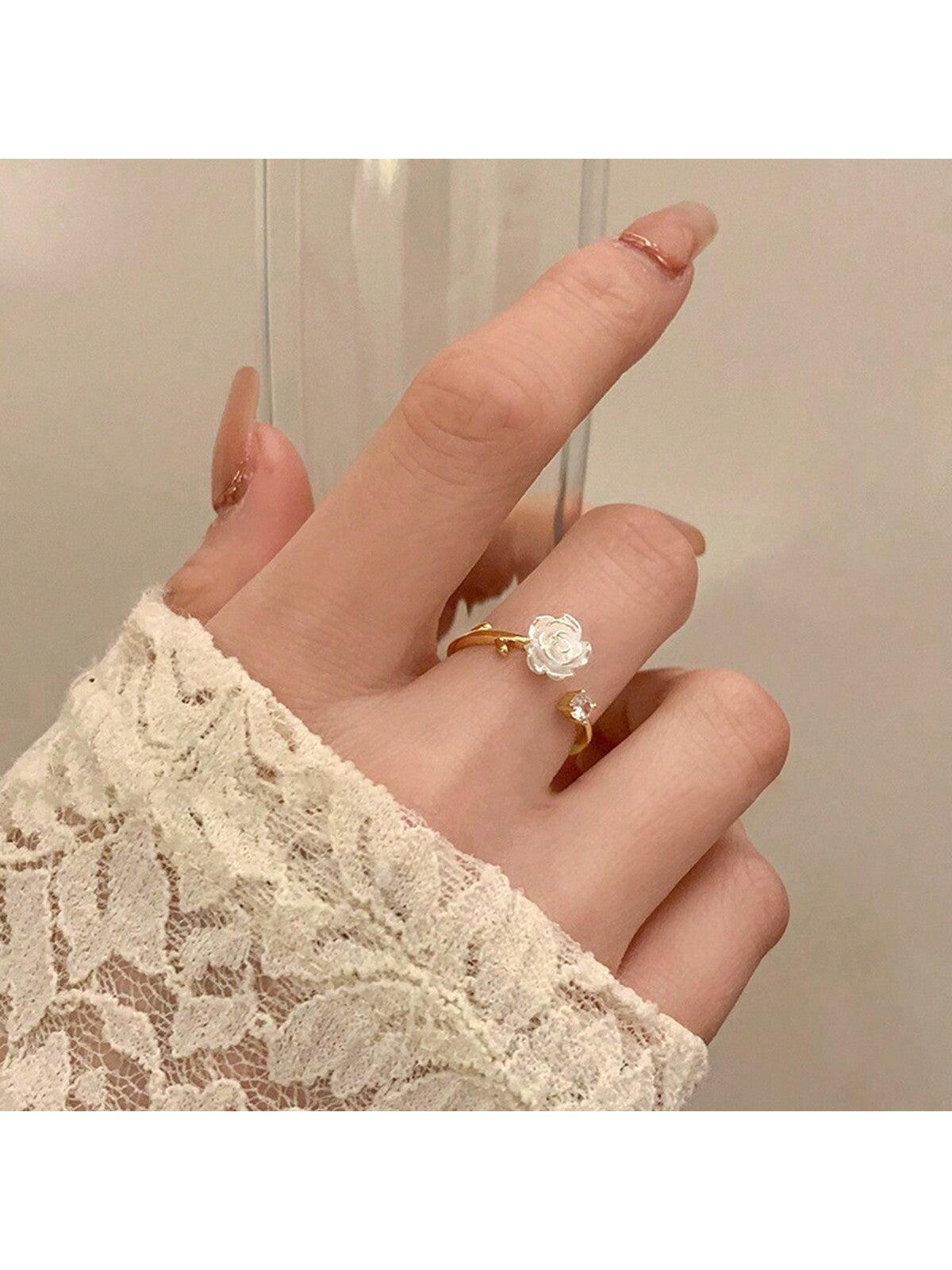 1 pieza Anillo ajustable con forma de rosa de la flor de camelia con espinas, estilo corazón, diseño original, para mujeres, anillos a juego para hermanas, San Valentín