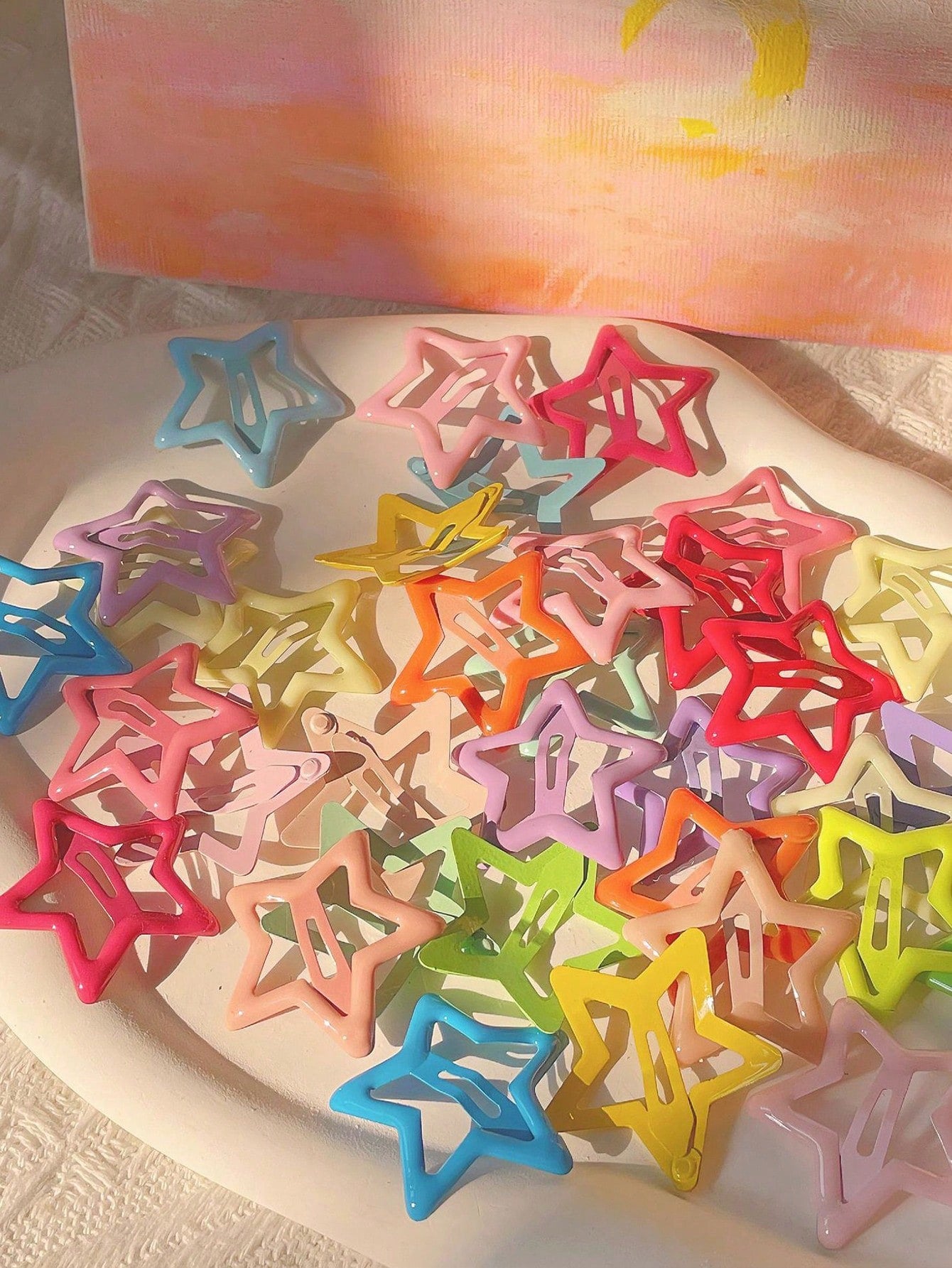 DIYPLUS 10-25 piezas Pasadores de pelo con diseño de estrellas de colores aleatorios, accesorios de pelo estrellas lindos y a la moda para niñas, adecuados para la escuela.