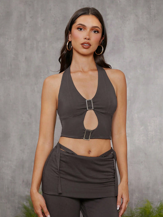 evoluSHEIN X Anitta Jheni Top de tirantes corto, ajustado y plisado de color liso con diseño hueco para mujer, ideal para el verano