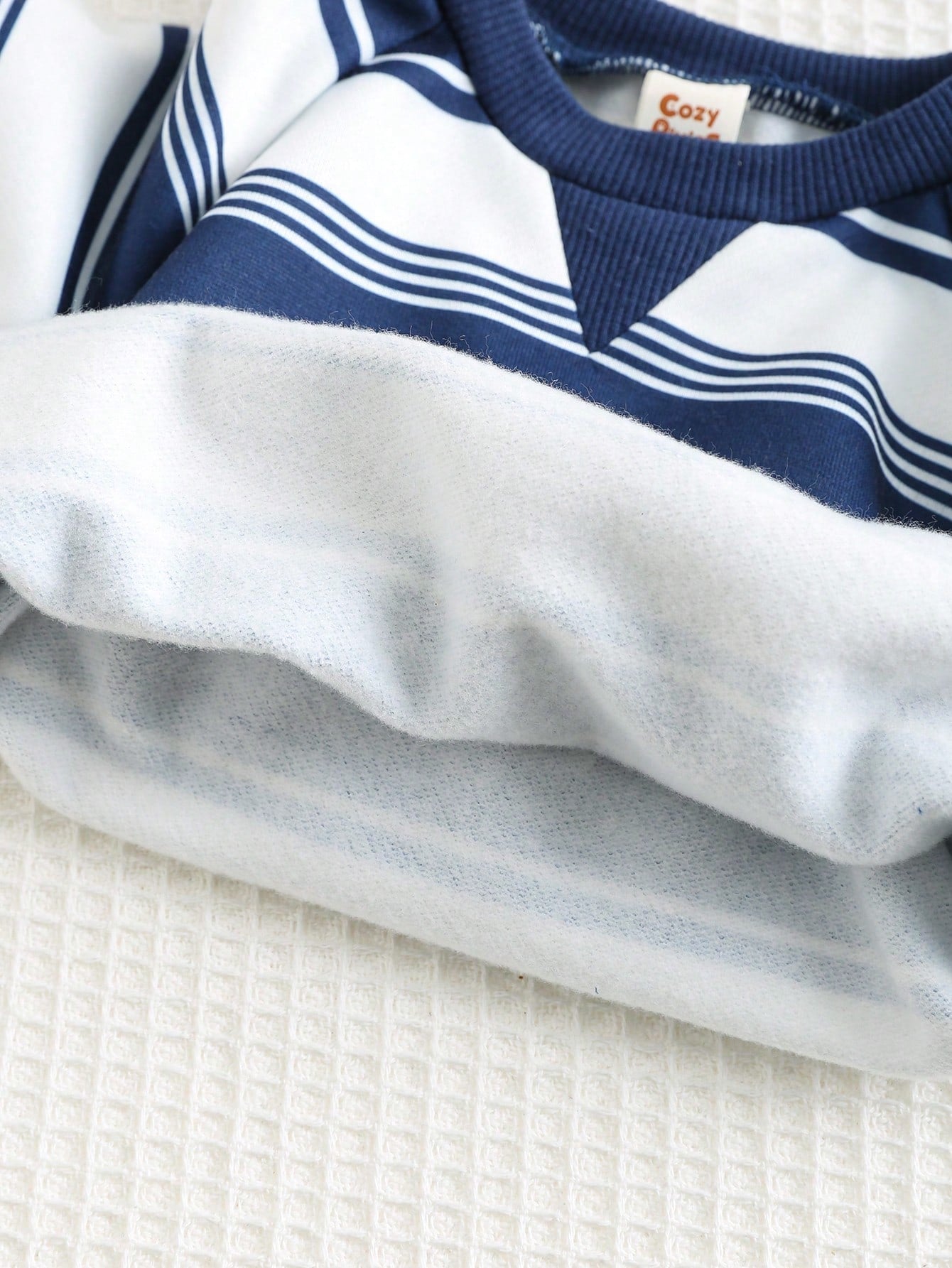 Cozy Pixies 2 piezas Conjunto de parte superior de manga larga de cuello redondo a rayas y pantalón con puños elásticos para bebé niño, ropa para bebé niño