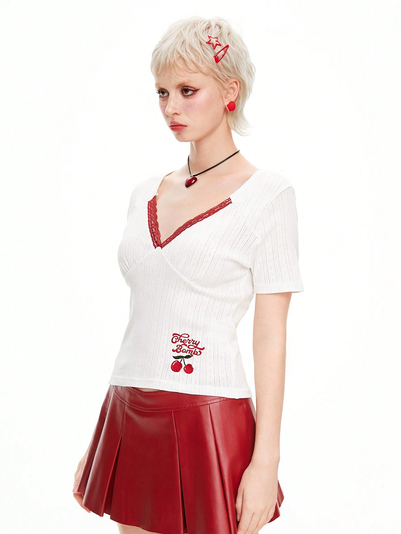 ROMWE Kawaii Camiseta de manga corta con cuello de encaje bordado con flores de cerezo para mujeres, escolar