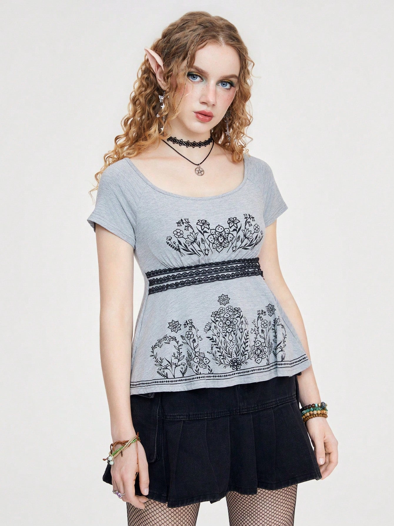 ROMWE Fairycore Camiseta Ajustada Con Encaje De Cintura Baja Sexy Para Mujeres Con Detalles De Flor, Estrás Y Hojas De Plantas