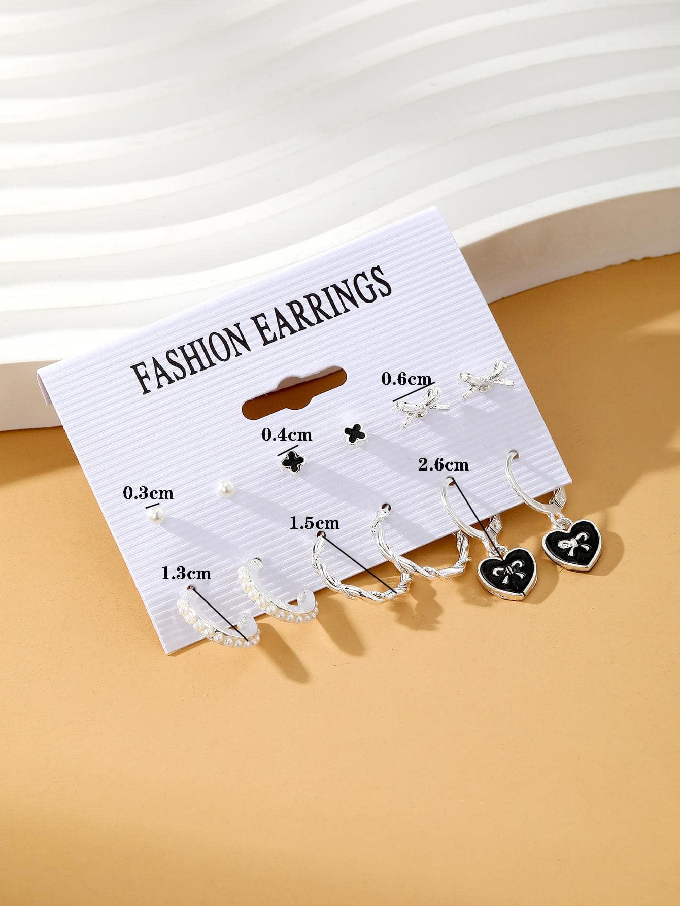 6 de verano pequeño fresco de mujeres con estrella Love Pendientes colgante Set