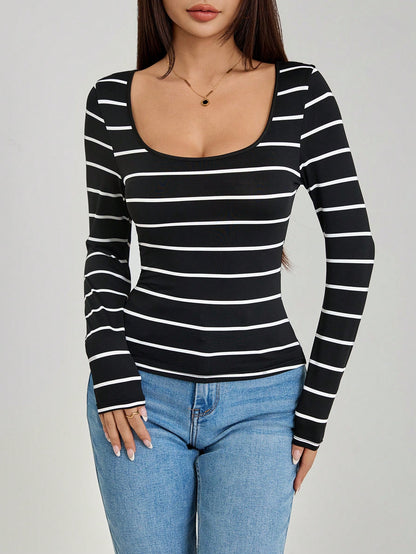 SHEIN PETITE Camiseta de mujer de cuello de pico y silueta ajustada con rayas