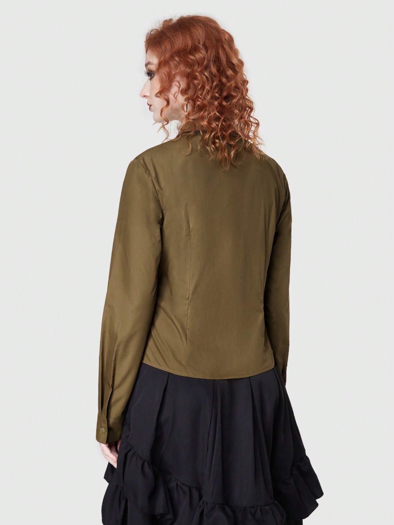 ROMWE Avant Camisa De Color Sólido Con Detalles De Bolsillo