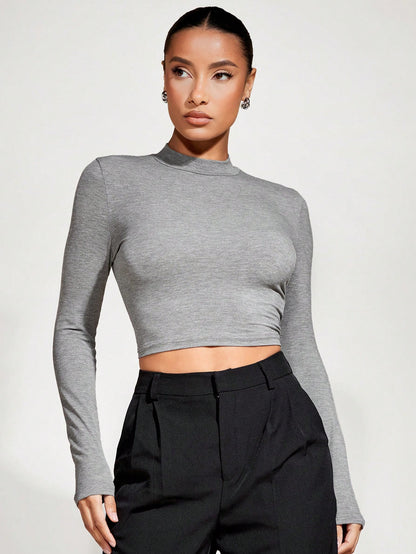 SHEIN BASICS Camiseta corta unicolor de cuello alto