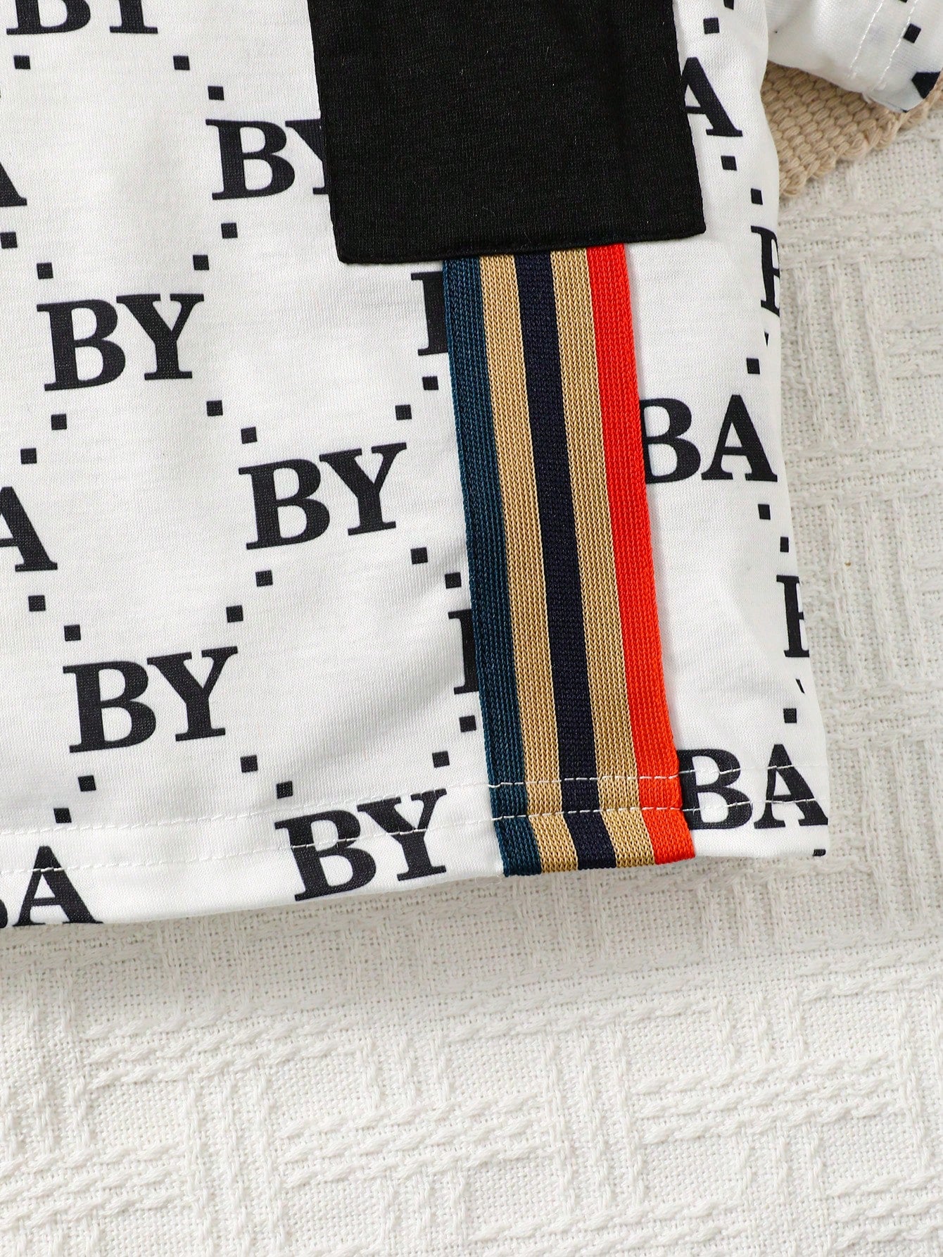 Bebé niño Conjunto shorts con camiseta con estampado de rayas y letra
