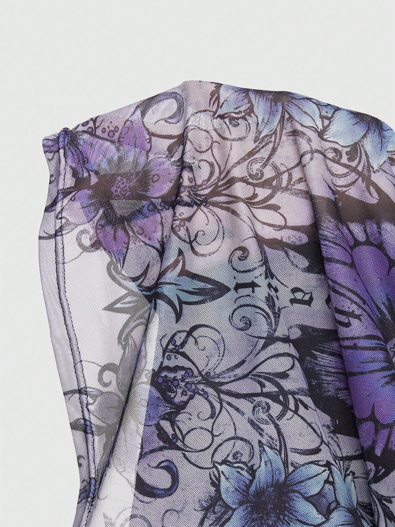 ROMWE Goth Top tank con estampado de mariposa sin sujetador