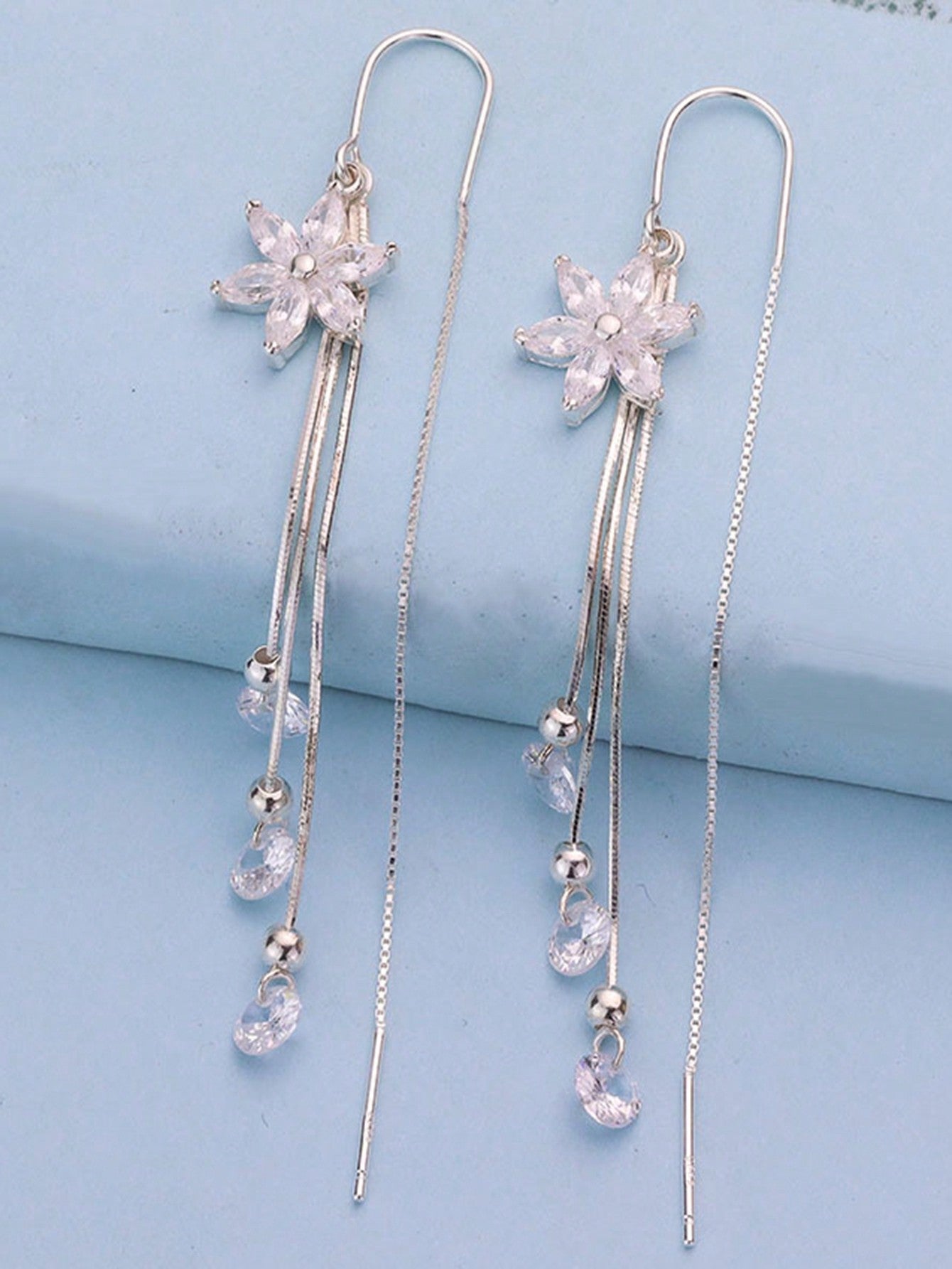 1 Par (2 Piezas) Elegante Pendientes De Rosca Para Mujeres Que Combinan Con Todo, Con Flores Y Borlas