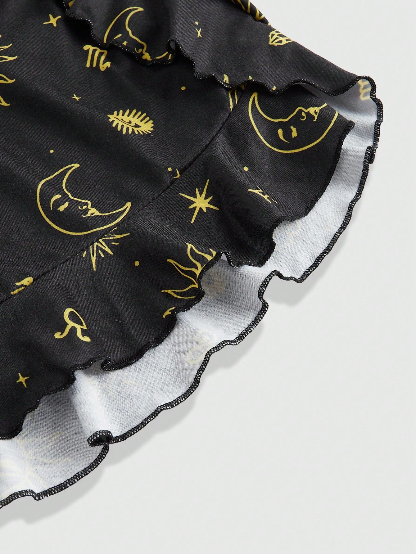 ROMWE Hippie Conjunto de pijama informal con estampado de estrellas de día y noche y dobladillo con volantes