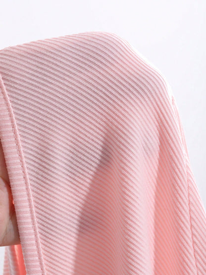 DAZY Conjunto de blusa de manga larga con diseño de pliegues de unicolor y pantalones de pijama de ajuste ceñido para mujer