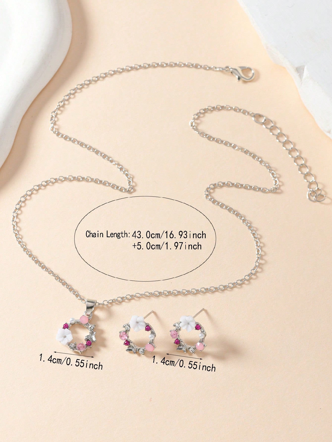 1 set: 1 pieza de aretes con flores + 1 pieza de collar - Conjunto de 3 piezas de aretes, colgante y collar de flores simples para mujer, adecuado para ocasiones casuales diarias y de citas