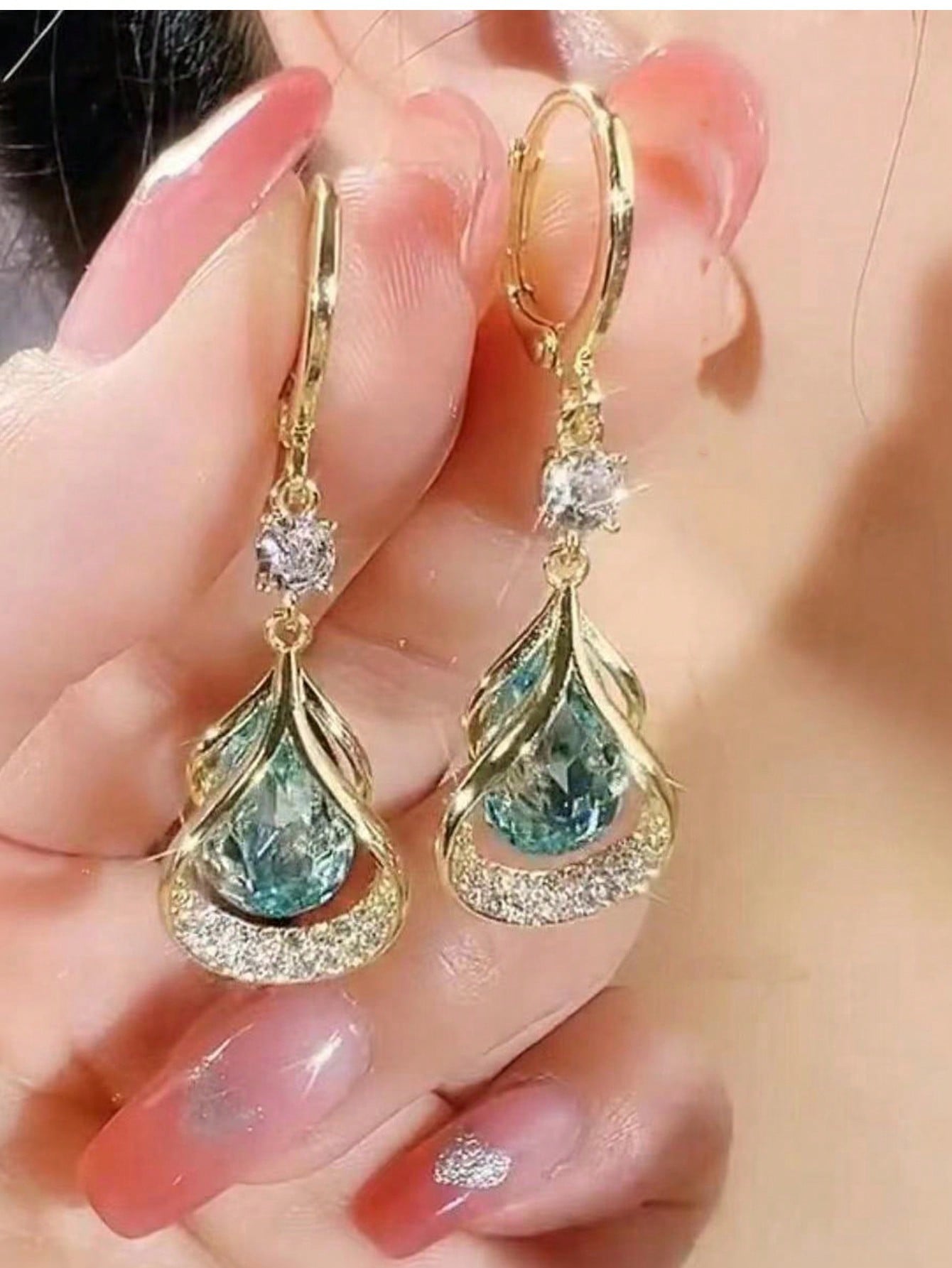 1 par de pendientes geométricos de lágrima de ojo de gato de piedra de alta gama, pendientes de lágrima elegantes y estilizados de lujo de nicho para mujeres