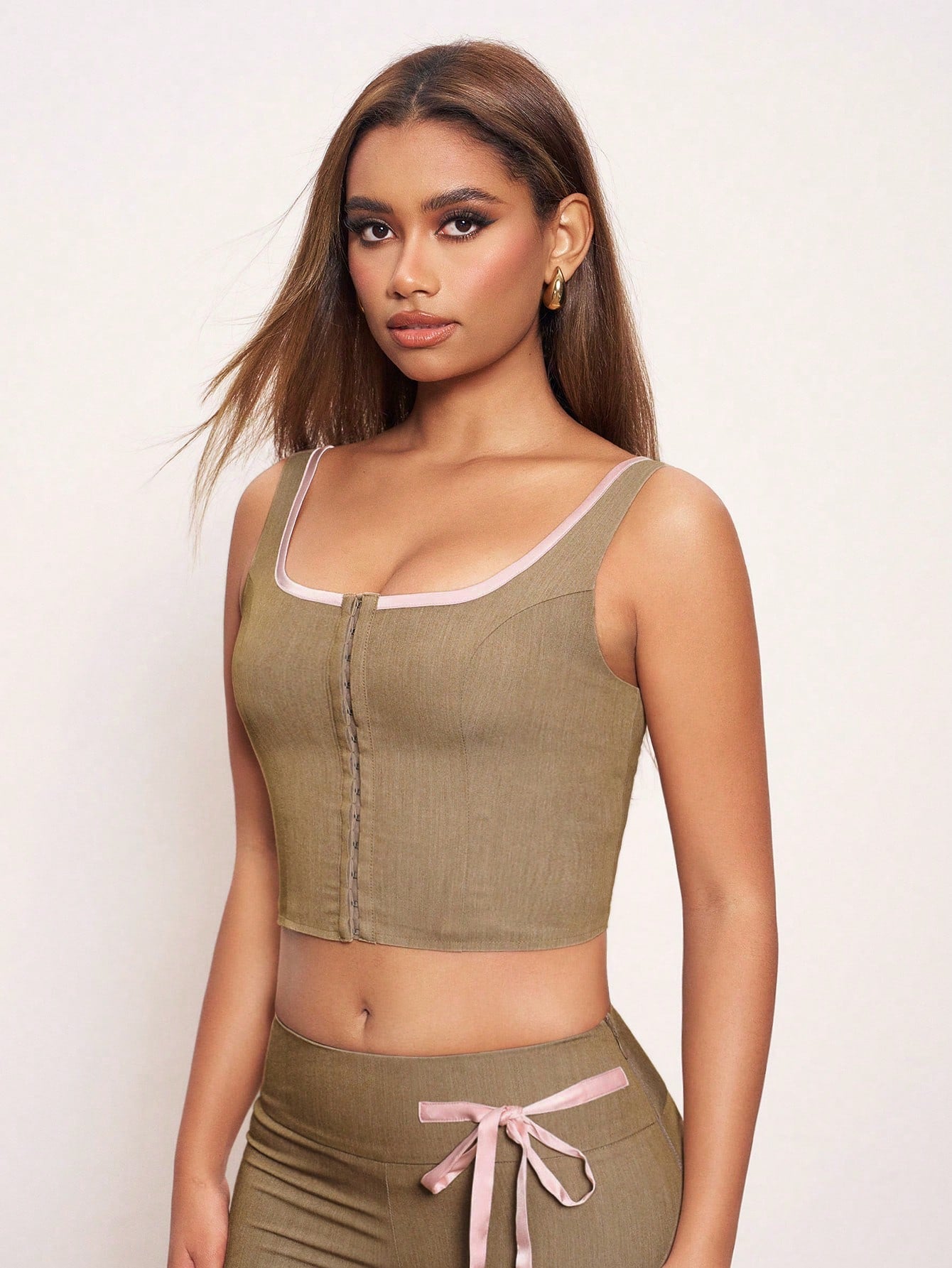 Piper Lyons Top de tirantes de cuello cuadrado de color contrastante para mujer, ideal para vacaciones, primavera y verano, playa, salir, festivales, Ibiza