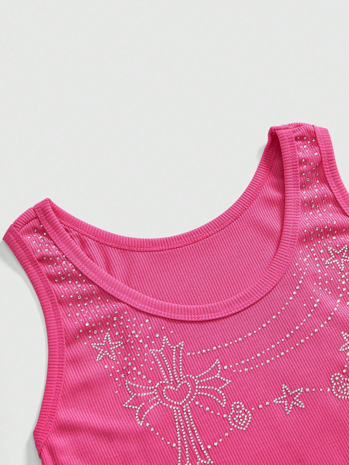 ROMWE Avant Top de tirantes rosado con cristal, cruz adornada y remaches de strass para mujeres, estilo Y2K