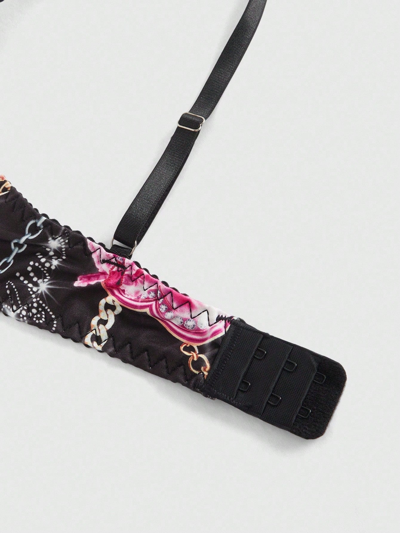 ROMWE J-Fashion Collar con colgante de corazón rosa y diamantes, diseño de texto con rhinestones, sujetador con aros y ribete de encaje ojal, estilo Gyaru de Shibuya J-Fashion