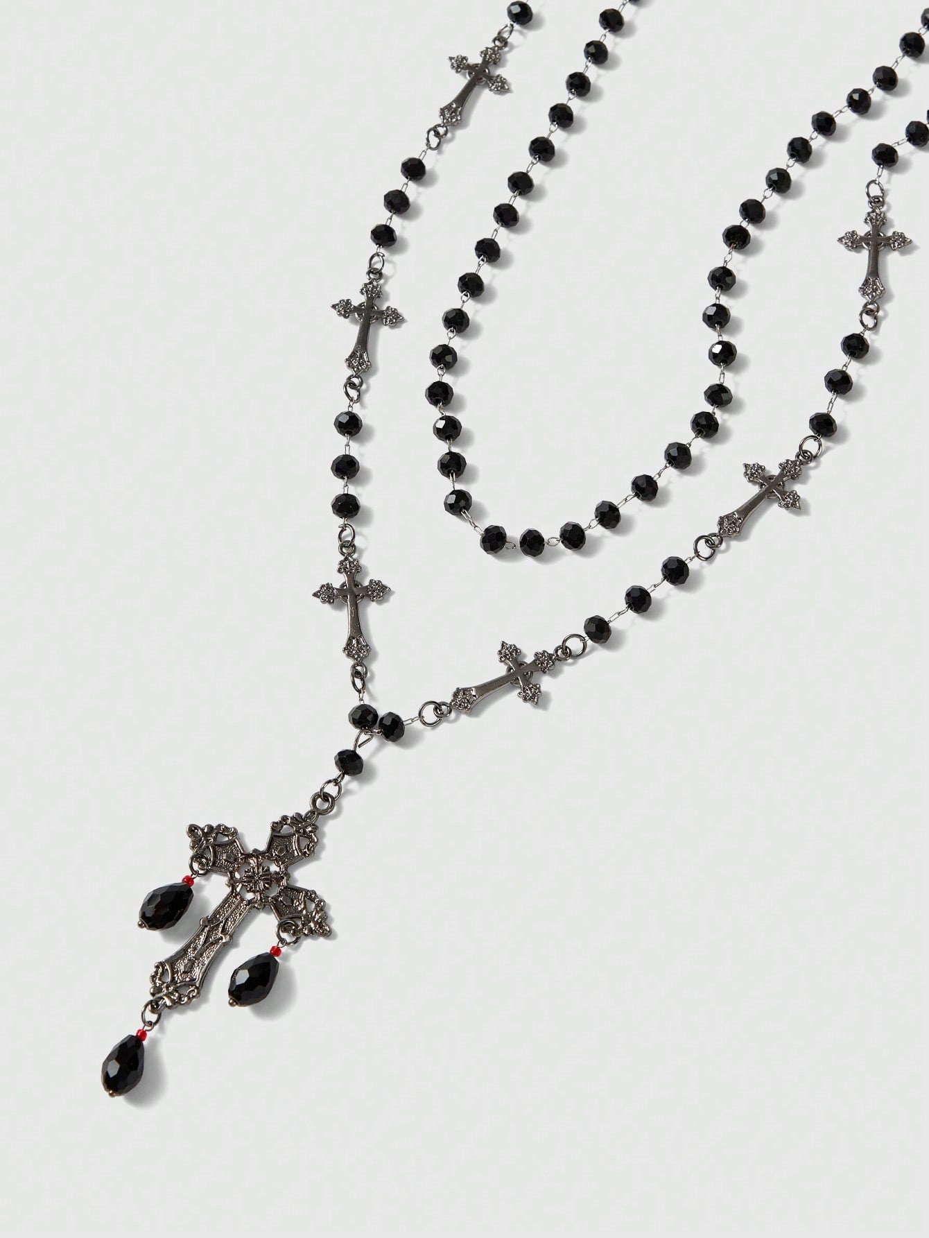 ROMWE Goth 1 pieza Collar de cruz del día de la Ascensión con cuentas y borlas, estilo gótico, de material de metal y resina negra, adecuado para uso diario y fiestas de mujeres