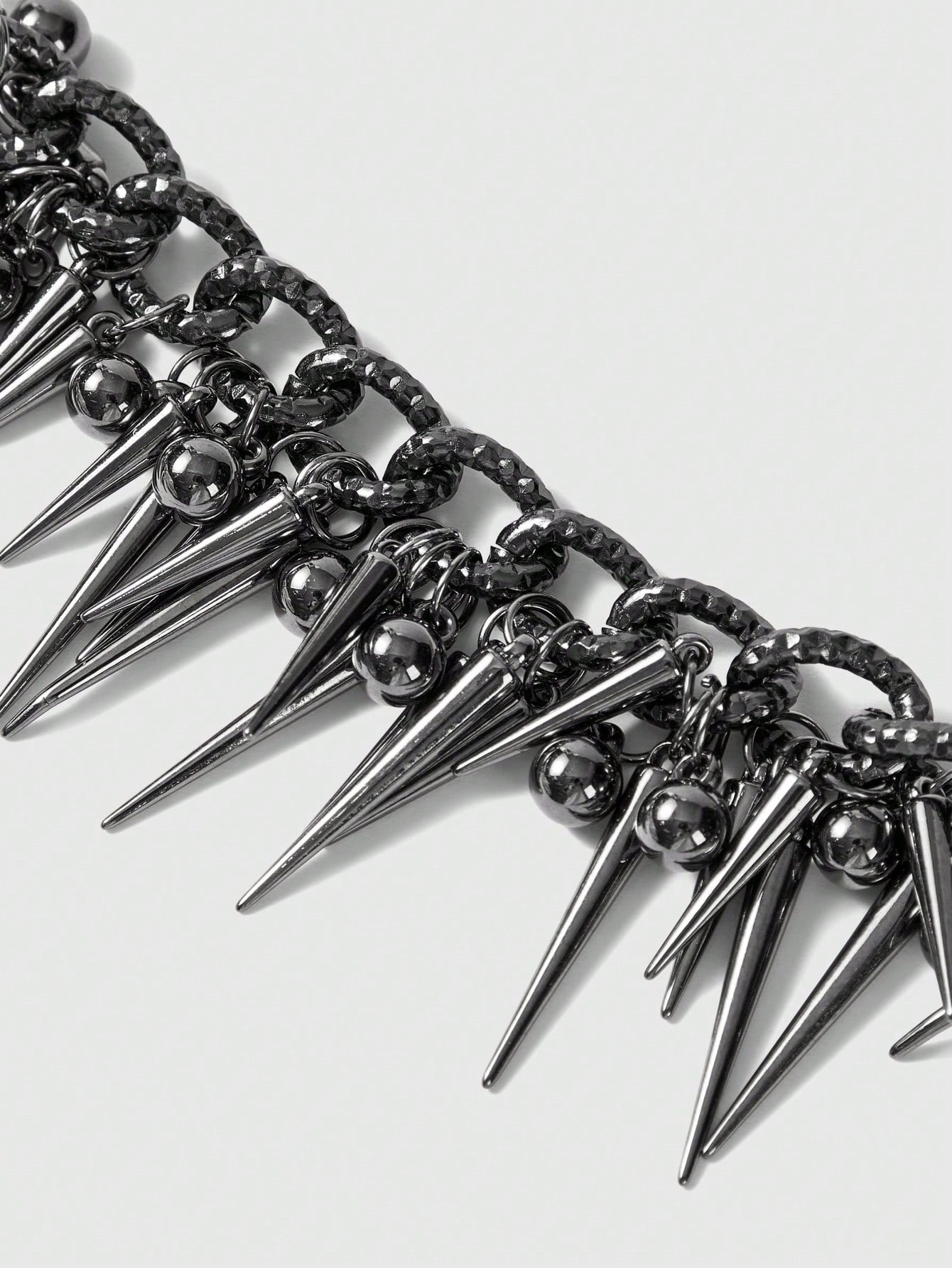 ROMWE Goth 1 pieza Elegante y extravagante gargantilla gótica punk chic Y2K con múltiples capas y detalles intrincados, joyería de uso diario y para fiestas para mujeres
