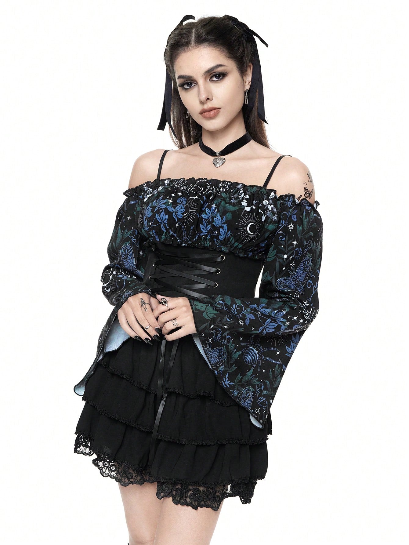 ROMWE Goth Blusa de mujer con estampado de sol, luna y flores con cintura con cordón y mangas acampanadas
