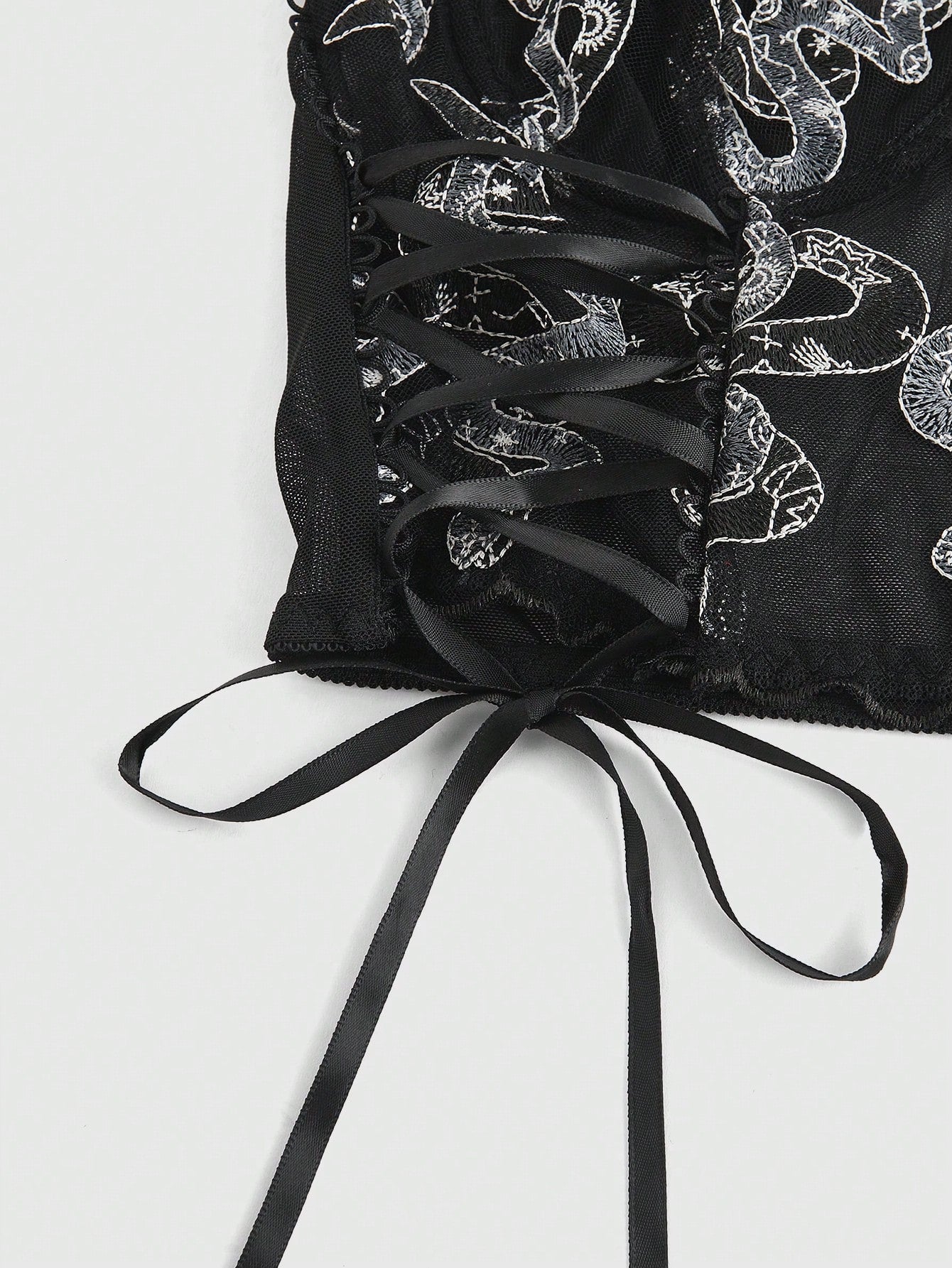 ROMWE Goth Bralette gótico con bordado de serpiente, cordones y arco interior
