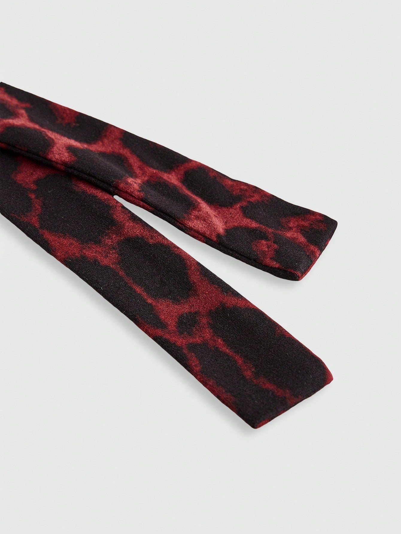 ROMWE Goth Camiseta con estampado de leopardo rojo del milenio Y2K, empalme con lazo, calavera y rosas con rhinestones