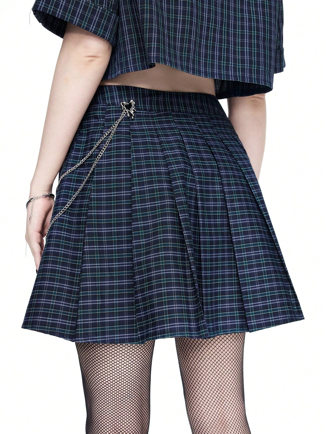 ROMWE Goth Falda plisada en A con decoración de cadena estilo gótico universitario