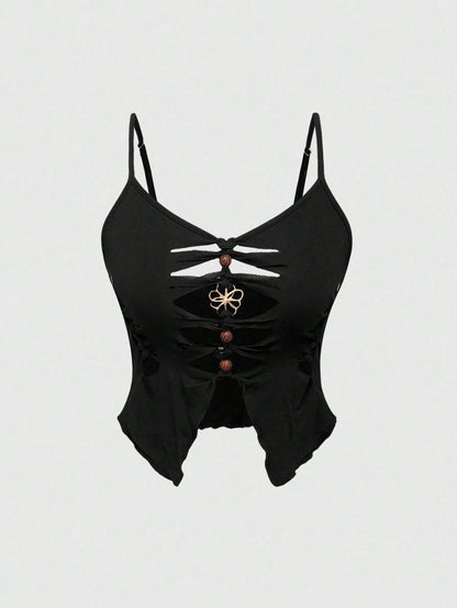 ROMWE Goth Parte superior camisola asimétrica para mujer con detalles de metal, cuentas de madera huecas y acabado desgastado en estilo gótico bohemio