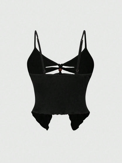 ROMWE Goth Parte superior camisola asimétrica para mujer con detalles de metal, cuentas de madera huecas y acabado desgastado en estilo gótico bohemio